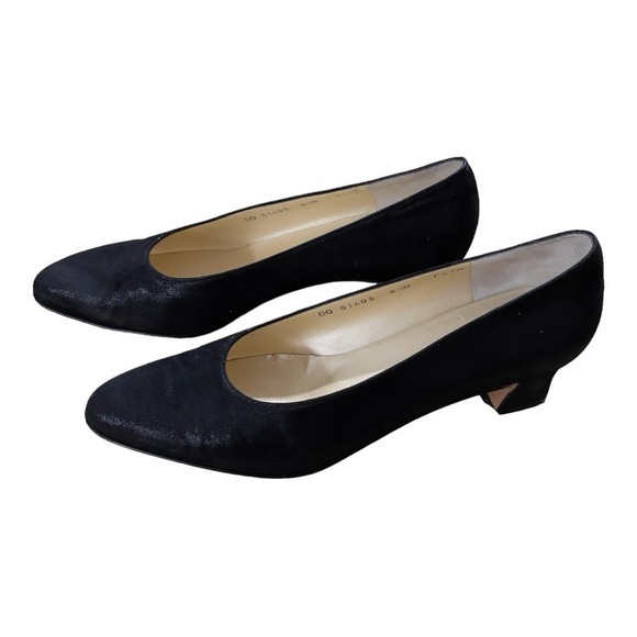 Salvatore Ferragamo pebble block heel shoes 91/2 B - Picture 1 of 16